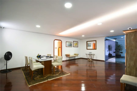 Apartamento à venda com 4 quartos, sendo 2 suítes, em Brooklin Paulista, São Paulo, SP