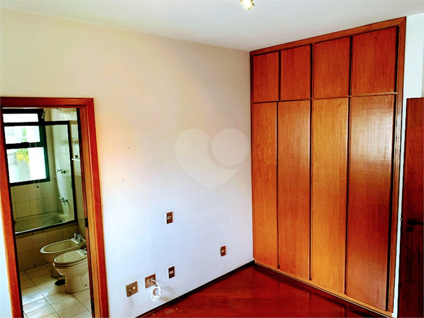 Apartamento à venda ou para alugar com 4 quartos, sendo 2 suítes, em Santana, São Paulo, SP