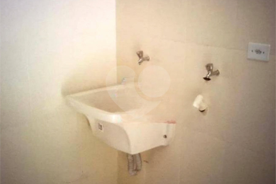 Prédio à venda com 1 quarto em Jaraguá, São Paulo, SP