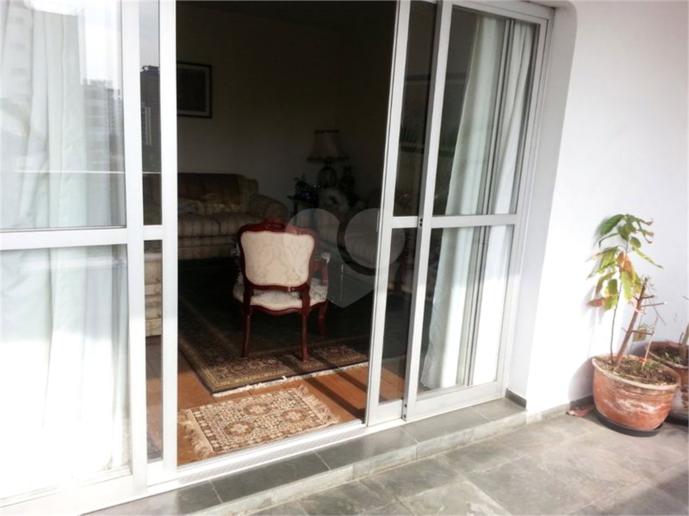 Apartamento à venda com 4 quartos, sendo 3 suítes,  em Indianópolis, São Paulo, SP