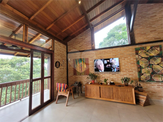 Casa à venda com 2 quartos, sendo 1 suíte,  em Serra da Cantareira, Mairiporã, SP