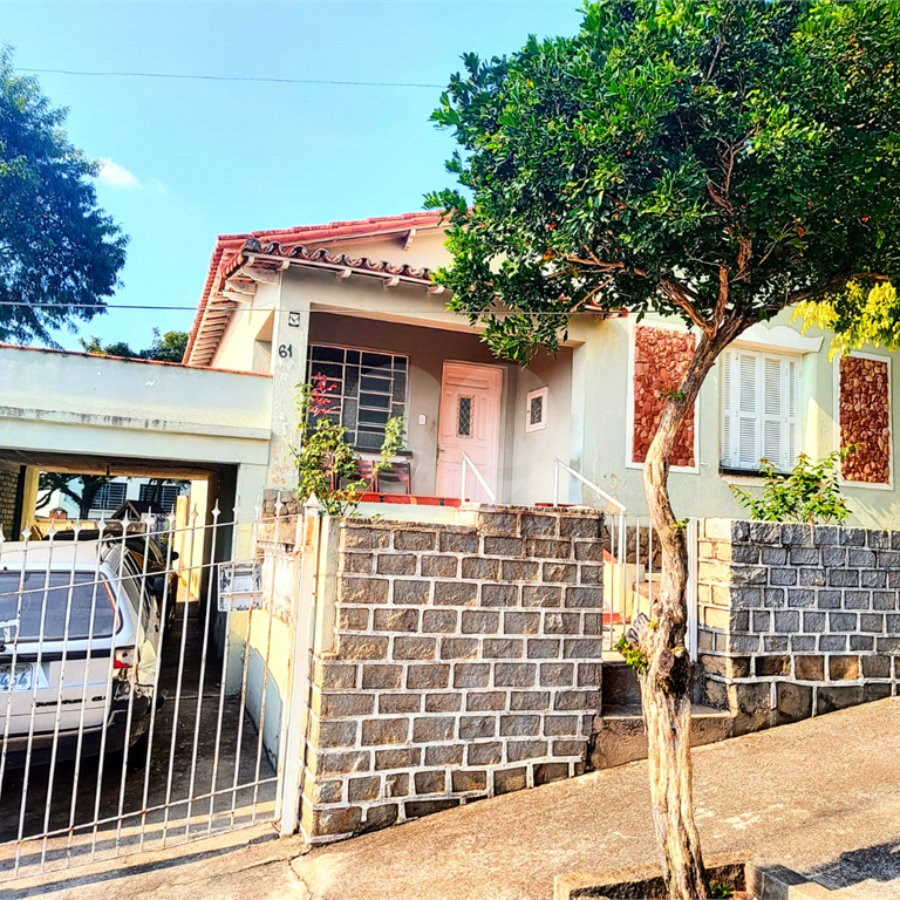Casa à venda com 2 quartos no Centro, Vinhedo, SP