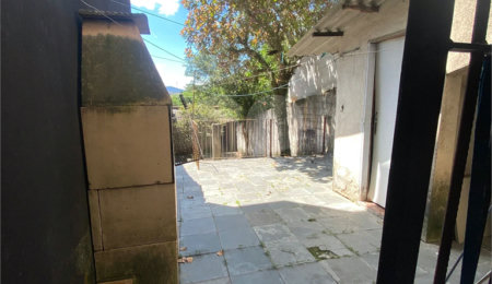 Casa à venda com 3 quartos em Vila Oliveira, Mogi das Cruzes, SP