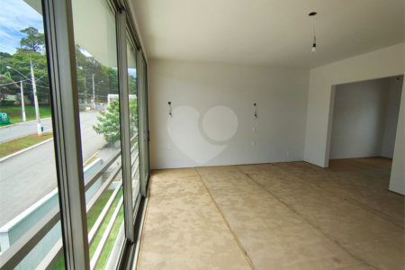 Casa à venda com 4 quartos, sendo 3 suítes,  no condomínio Villa Verde, Jundiaí - SP