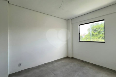 Apartamento à venda com 2 quartos em Alvorada, Cuiabá, MT