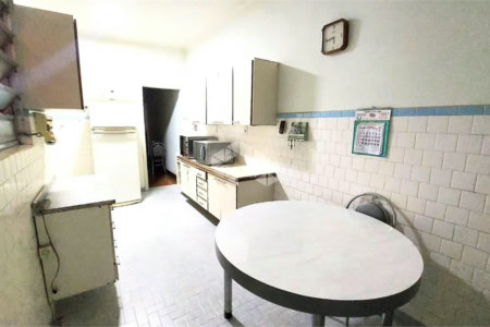 Casa à venda com 4 quartos, sendo 1 suíte,  em Lapa, São Paulo, SP
