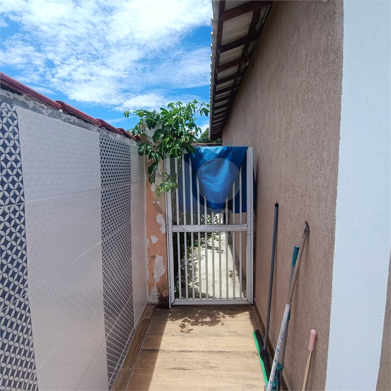 Casa à venda com 3 quartos, sendo 1 suíte, em Caminho de Búzios, Cabo Frio, RJ