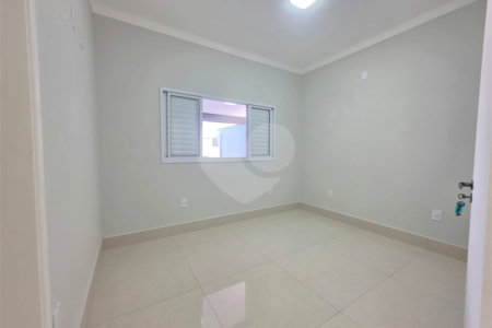 Casa à venda com 3 suítes em Marambaia, Vinhedo, SP