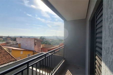 Casa de Vila à venda com 2 suítes em Wanel Ville, Sorocaba, SP