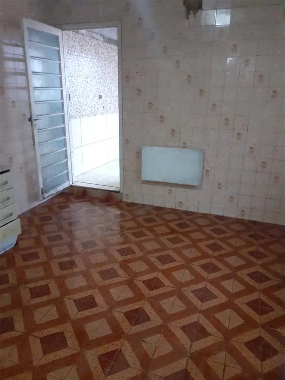 Sobrado à venda com 4 quartos, sendo 1 suíte, em Jardim Germânia, São Paulo, SP
