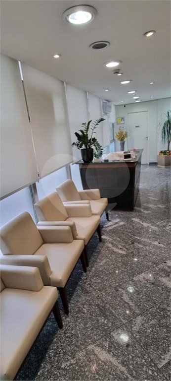 Sala à venda ou para alugar em República, São Paulo, SP