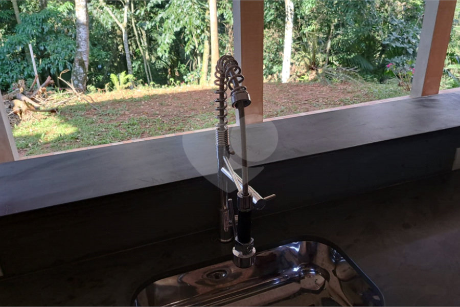 Casa à venda com 3 quartos, sendo 1 suíte, no condomínio Alpes da Cantareira, Mairiporã - SP