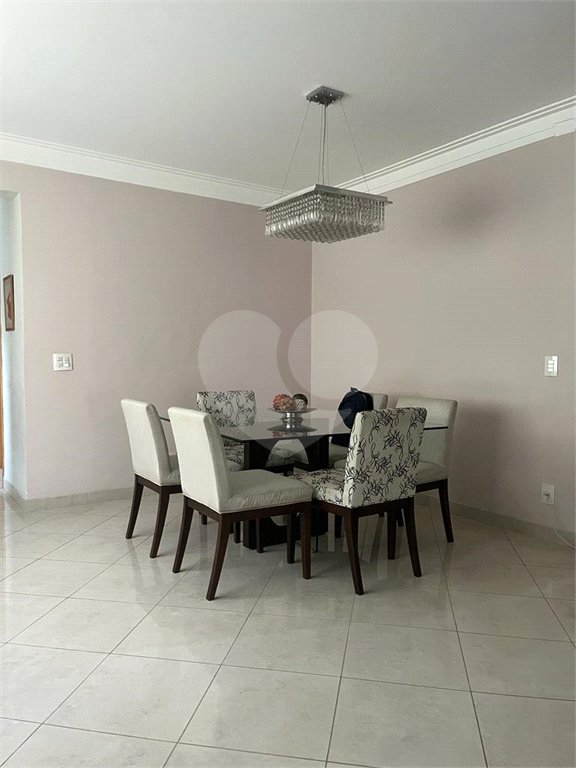 Apartamento à venda com 3 quartos, sendo 1 suíte,  em Vila Clementino, São Paulo, SP