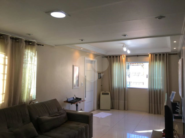 Sobrado à venda com 3 quartos, sendo 1 suíte,  em Pirituba, São Paulo, SP