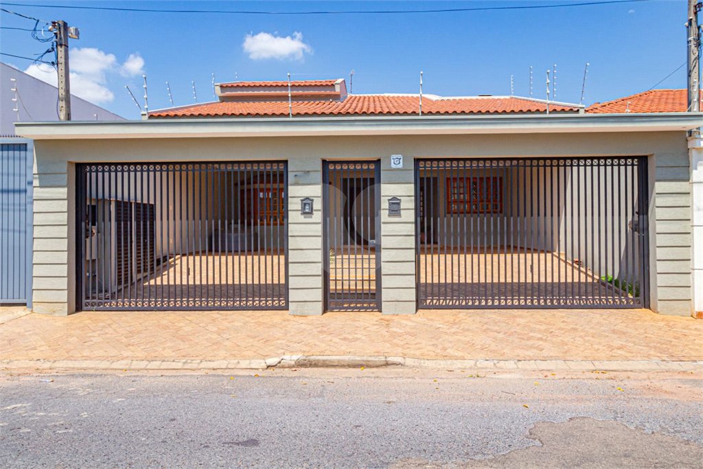 Casa à venda com 4 quartos, sendo 2 suítes, em Parque Residencial Presidente Médici, Itu, SP