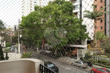Apartamento à venda com 3 quartos, sendo 1 suíte, em Vila Mariana, São Paulo, SP
