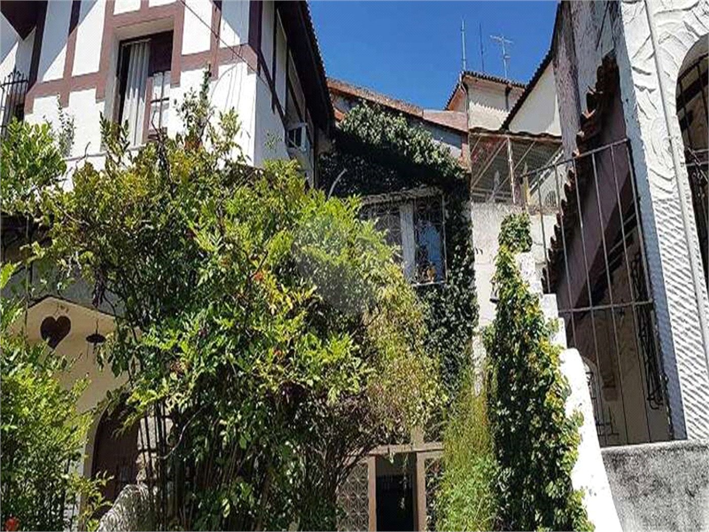 Casa à venda com 3 quartos, sendo 1 suíte,  em Santa Teresa, Rio de Janeiro, RJ