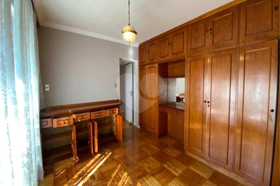 Casa Térrea à venda com 4 quartos, sendo 2 suítes, em Jardim Floresta, São Paulo, SP
