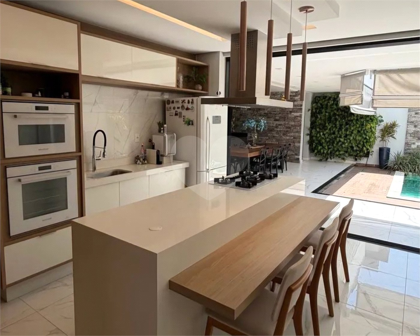Casa à venda com 3 suítes no condomínio Ibiti Royal Park, Sorocaba - SP