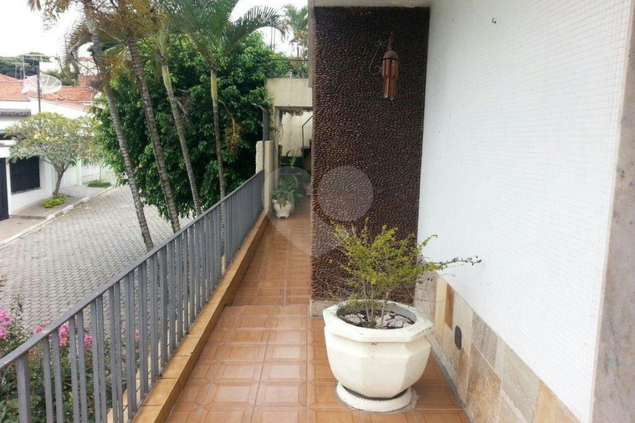 Sobrado à venda com 3 quartos, sendo 1 suíte, em Vila Galvão, Guarulhos, SP