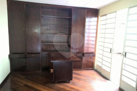 Sobrado à venda com 3 quartos, sendo 1 suíte,  em Planalto Paulista, São Paulo, SP