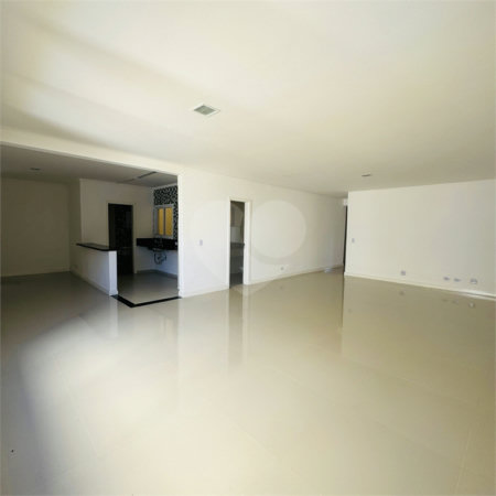 Apartamento à venda com 3 quartos, sendo 1 suíte, em Baeta Neves, São Bernardo do Campo, SP