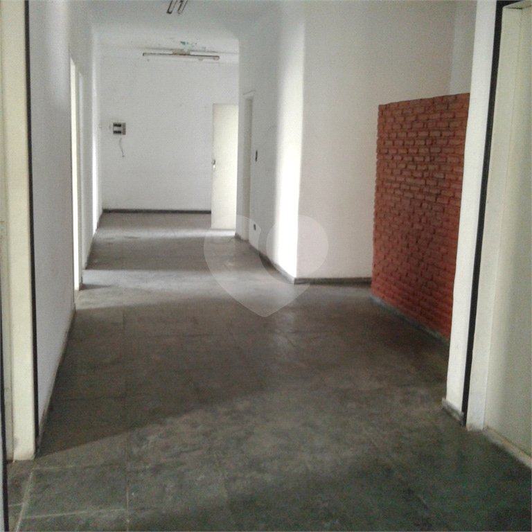 Prédio à venda em Tremembé, São Paulo, SP