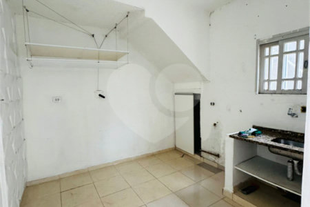 Casa à venda com 3 quartos, sendo 1 suíte, em Vila Galvão, Guarulhos, SP
