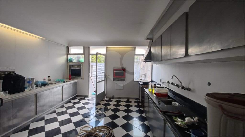 Casa Térrea à venda com 5 quartos, sendo 2 suítes, em Chácara Monte Alegre, São Paulo, SP
