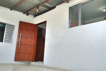 Casa Térrea à venda com 7 quartos, sendo 1 suíte, em Vila Paulicéia, São Paulo, SP