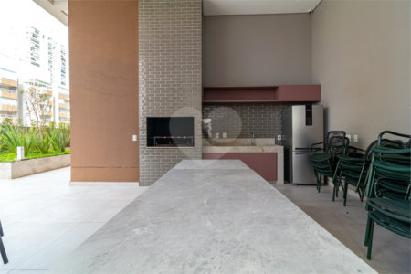 Apartamento à venda com 3 suítes em Jardim Prudência, São Paulo, SP