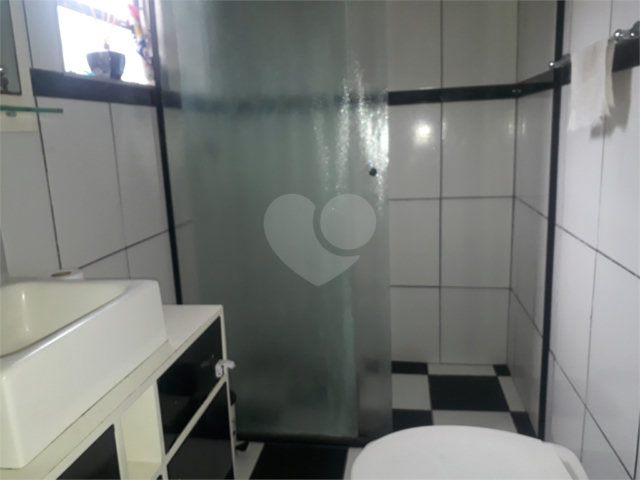 Sobrado à venda com 2 quartos em Tremembé, São Paulo, SP