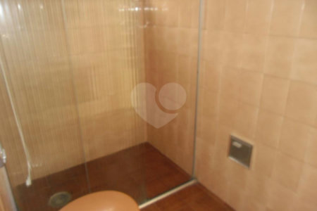 Sobrado à venda com 3 quartos, sendo 1 suíte, em Vila Pompéia, São Paulo, SP
