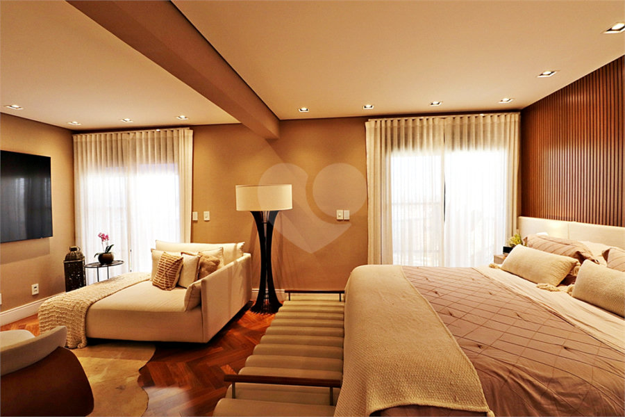 Apartamento à venda com 4 quartos, sendo 3 suítes,  em Santana, São Paulo, SP