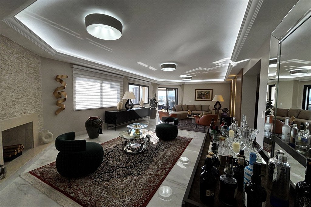 Apartamento à venda com 4 suítes em Santana, São Paulo, SP