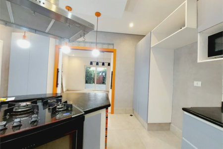 Casa à venda com 3 suítes em Lapa, São Paulo, SP