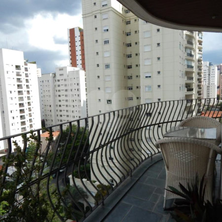 Apartamento à venda com 4 quartos, sendo 2 suítes, em Perdizes, São Paulo, SP