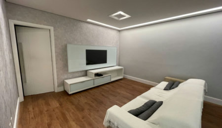 Apartamento 3 dormitórios (1 suíte), vaga para 2 carros, no Boqueirão, Santos