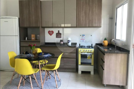 Casa à venda com 3 quartos no condomínio Residencial Vila D`ouro, Cotia - SP