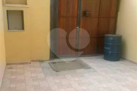 Sobrado à venda com 3 quartos, sendo 1 suíte, em Jardim Monte Kemel, São Paulo, SP