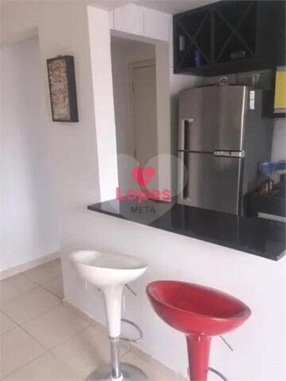 Apartamento à venda com 3 quartos, sendo 1 suíte, em Jardim América, São José dos Campos, SP