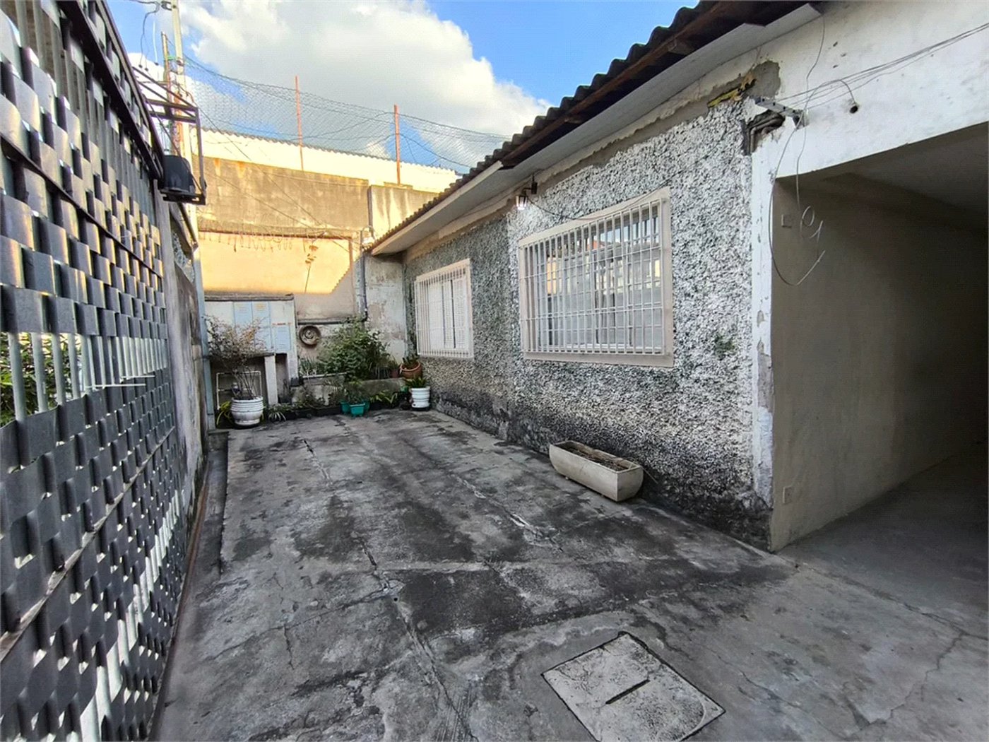 Casa à venda com 3 quartos, sendo 1 suíte, em Umarizal, São Paulo, SP