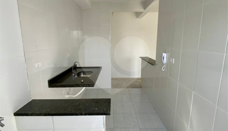 Apartamento à venda com 2 quartos, sendo 1 suíte,  em Vila Galvão, Guarulhos, SP