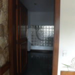 Casa à venda ou para alugar com 4 quartos, sendo 3 suítes,  no condomínio Villa das Flores, São Paulo - SP
