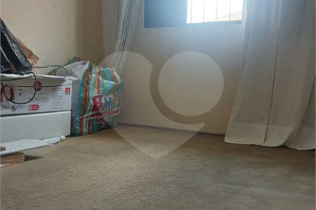Sobrado à venda com 3 quartos, sendo 1 suíte, em Parque Vitória, São Paulo, SP