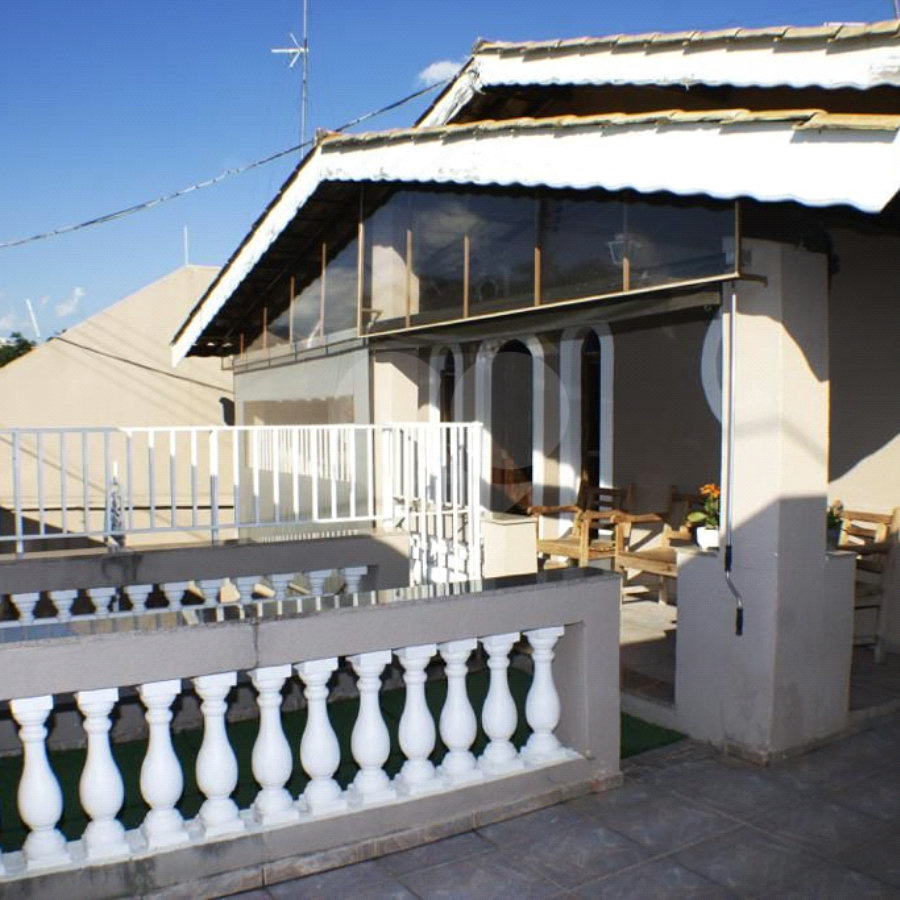 Casa Térrea à venda com 3 quartos, sendo 1 suíte, em Vila Gardênia, Atibaia, SP