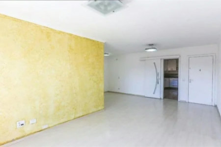 Apartamento à venda com 3 quartos, sendo 1 suíte, em Vila Polopoli, São Paulo, SP