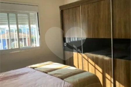 Sobrado à venda com 3 quartos em Vila Campestre, São Paulo, SP