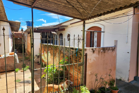 Casa à venda com 3 quartos em Vila Suconasa, Araraquara, SP