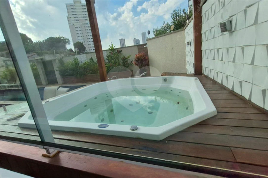 Apartamento à venda com 3 suítes em Santa Terezinha, São Paulo, SP